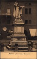 Ferrara - Monumento a Savonarola