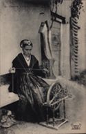 21. -  Costumes de Savoie (Tarentaise) E. REYNAUD EDITEUR CHAMBERY.