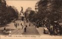 102 PARIS. - La Rue Turbigo et la Statue de la Republique. -LL.