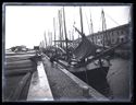 Le imbarcazioni nel canale e i magazzini sulle banchine: darsena di Ravenna