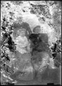 Ritratto della famiglia Guerrini: Maria Nigrisoli e Olindo e alle loro spalle Guido e Lina nel giardino sul lato est della villa di Gaibola, detta la Vigna: Bologna