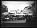 Il mercato nella piazza Campo de’ Fiori: Roma