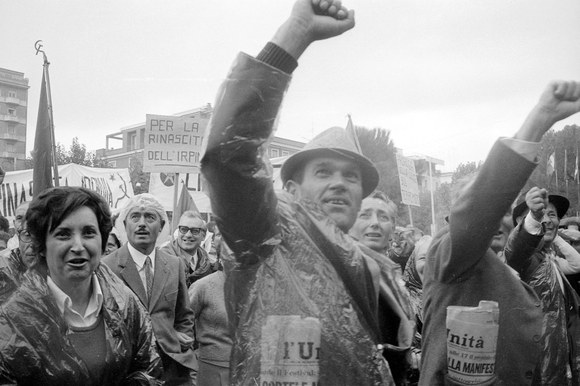 Corteo di chiusura della Festa Nazionale de l'Unità. Roma, 1° ottobre 1972