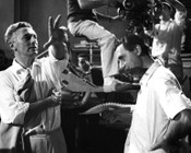 Alberto Sordi e Dino Risi sul set del film «Una vita difficile». Roma, 22.9.1961