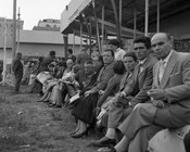 Tra i partecipanti della Festa provinciale de l’Unità al quartiere EUR si scorge un lettore del quotidiano. Roma, 9-11.10.1959