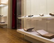 Biblioteca Universitaria di Bologna | Atrio dell'Aula Magna