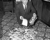 Federico Fellini durante la scelta del cast di «Toby Dummit» episodio del film «Tre Passi nel delirio». Roma, 23.2.1966 
