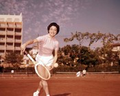 Silvana Lazzarino, tennista undici volte campionessa d'Italia, ritratta durante gli allenamenti. Roma, 16 ottobre 1956