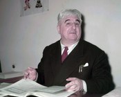 Giuseppe Dozza, sindaco di Bologna, a Roma durante una riunione del Comitato Centrale del Partito Comunista Italiano. Roma, 25 giugno 1956