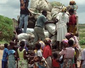 Ph. Luciano Nadalini | Angola, 1999 Ph. Luciano Nadalini | Angola, 1999