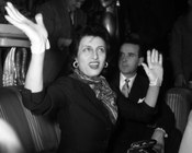 Anna Magnani alla conferenza stampa per l’assegnazione dell’Oscar come migliore attrice protagonista nel film La rosa tatuata. Westin Excelsior Hotel, Roma, 22.3.1956